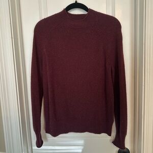 J Crew Mock Neck Sweater in Supersoft Yarn Merino Alpaca Burgundy size Small
